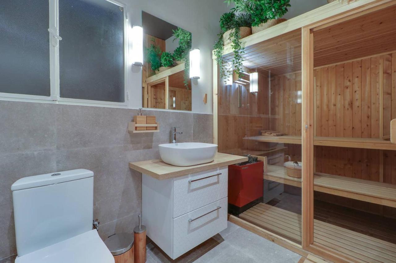 Victoria 5Star / 5Br Bigapt / Sauna / 2Min To Metro Athens Exterior photo